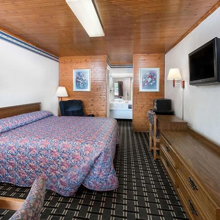 Post Oak Inn บราวน์วูด ภายนอก รูปภาพ